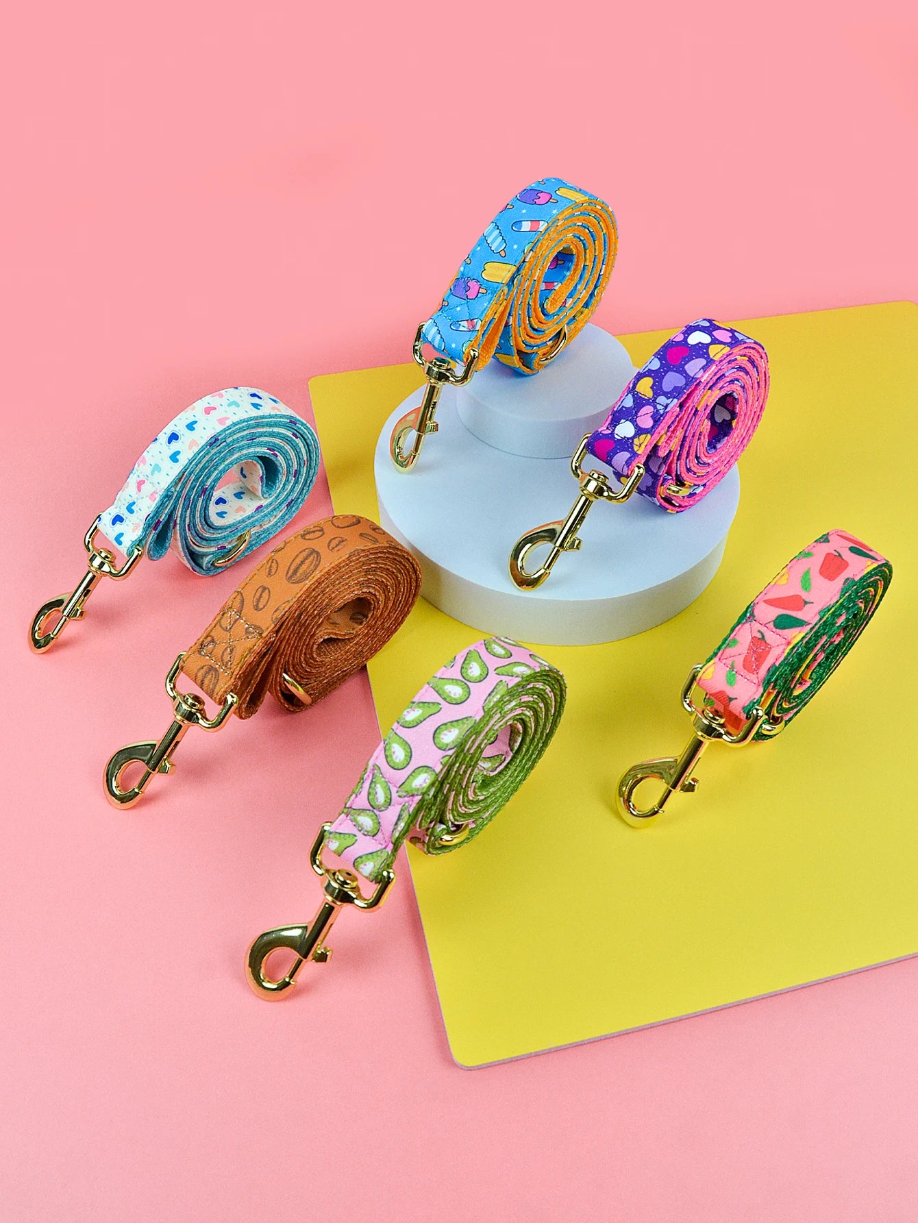 Valentine'S Day and New Year'S Gift for Dog Lovely Pet Traction Rope Double-Sided Printing Pet Dog and Cat Holiday Gift Leash